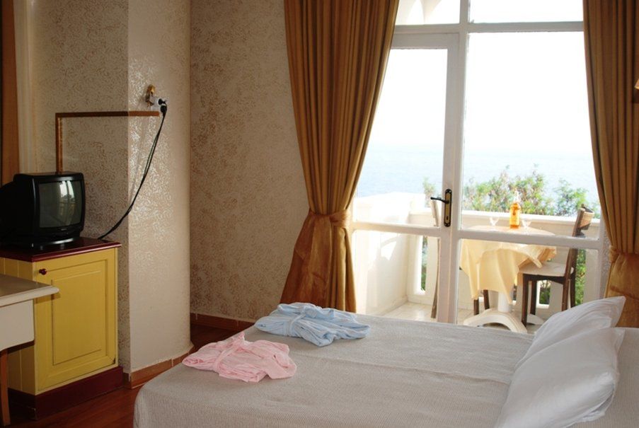 Royal City Hotel Antalya Exterior photo