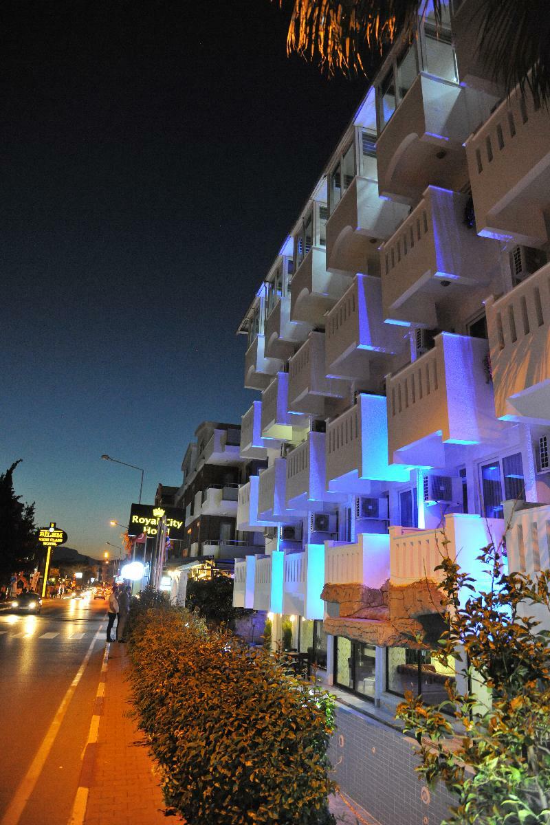 Royal City Hotel Antalya Exterior photo